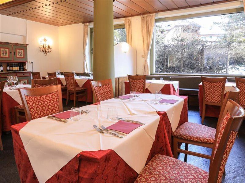Parc Hotel Posta Сан-Виджилио-ди-Мареббе Экстерьер фото